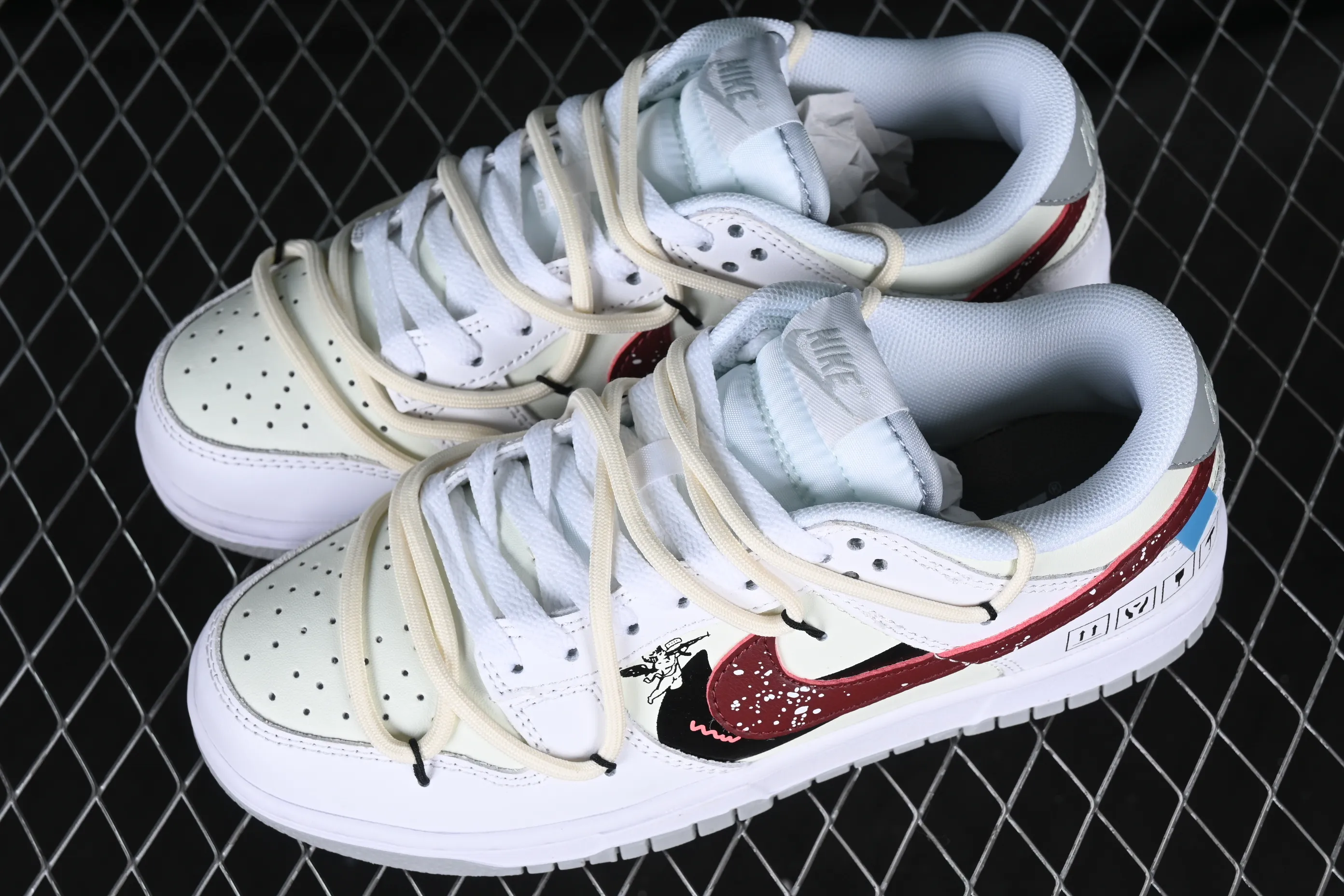All Categories Nk SB Dunk Series Nk SB Dunk Low Low-top sneakers Nk Dunk Low Travel high-street style SB strappy low-top casual sneakers DH9765-102